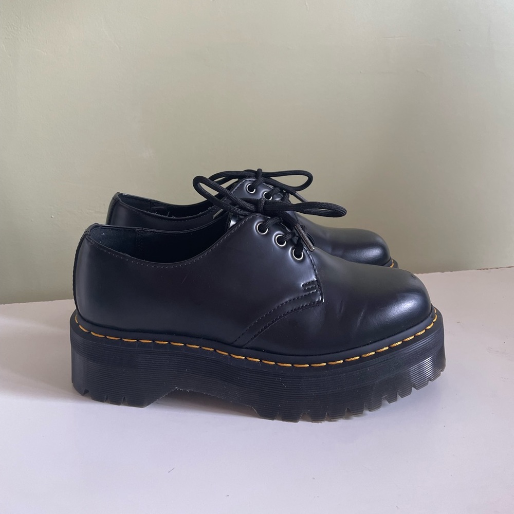 Dr. Martens Platform Shoes - 1461 SMOOTH LEATHER
PLATFORM SHOES